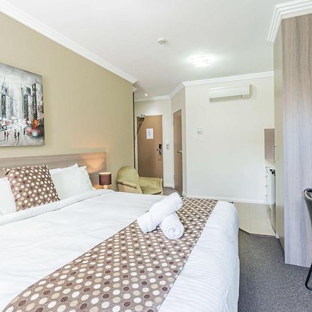 Best Western Plus Camperdown Suites ซิดนีย์ ภายนอก รูปภาพ